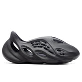 Yeezy Foam RNR Onyx