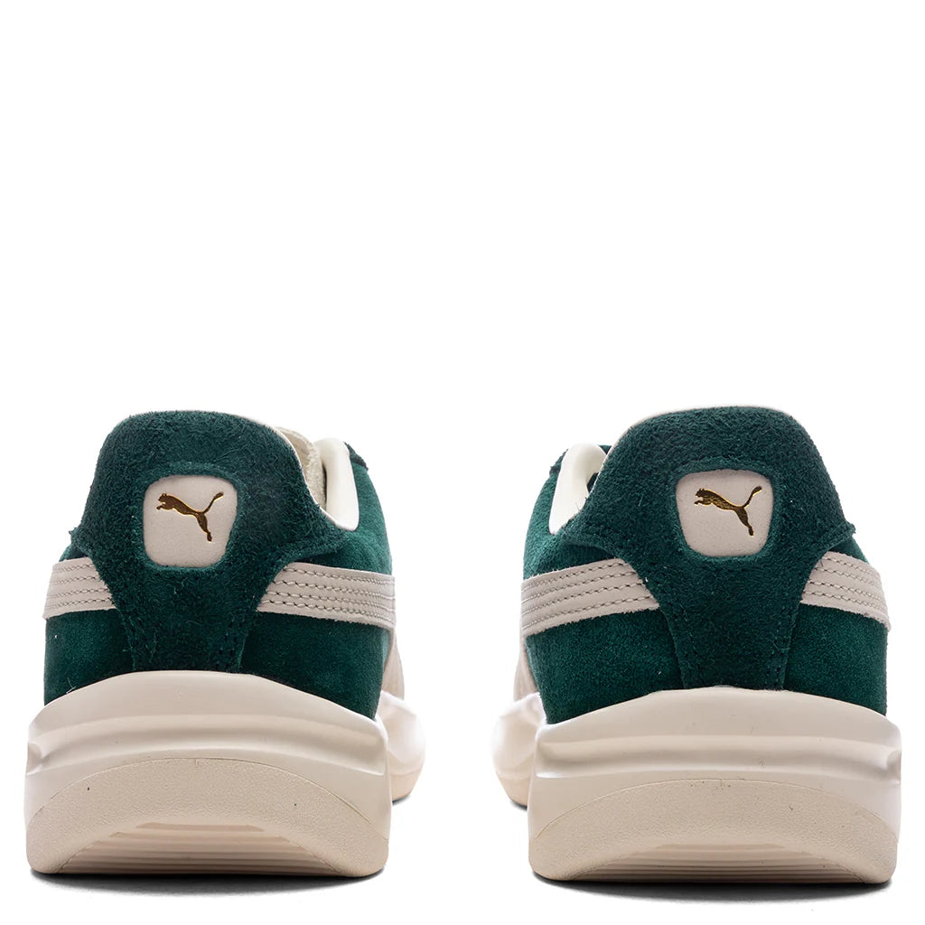 GV Special Suede Dark Myrtle Warm White