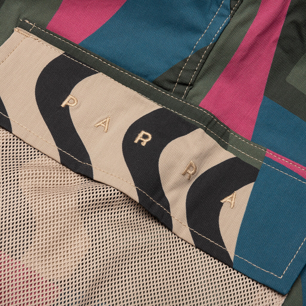 Distorted Camo Shorts Pink