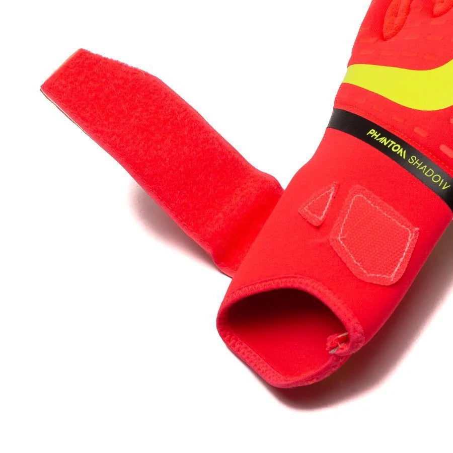 Nike Phantom Shadow Goalkeeper Gloves Bright Crimson White Volt
