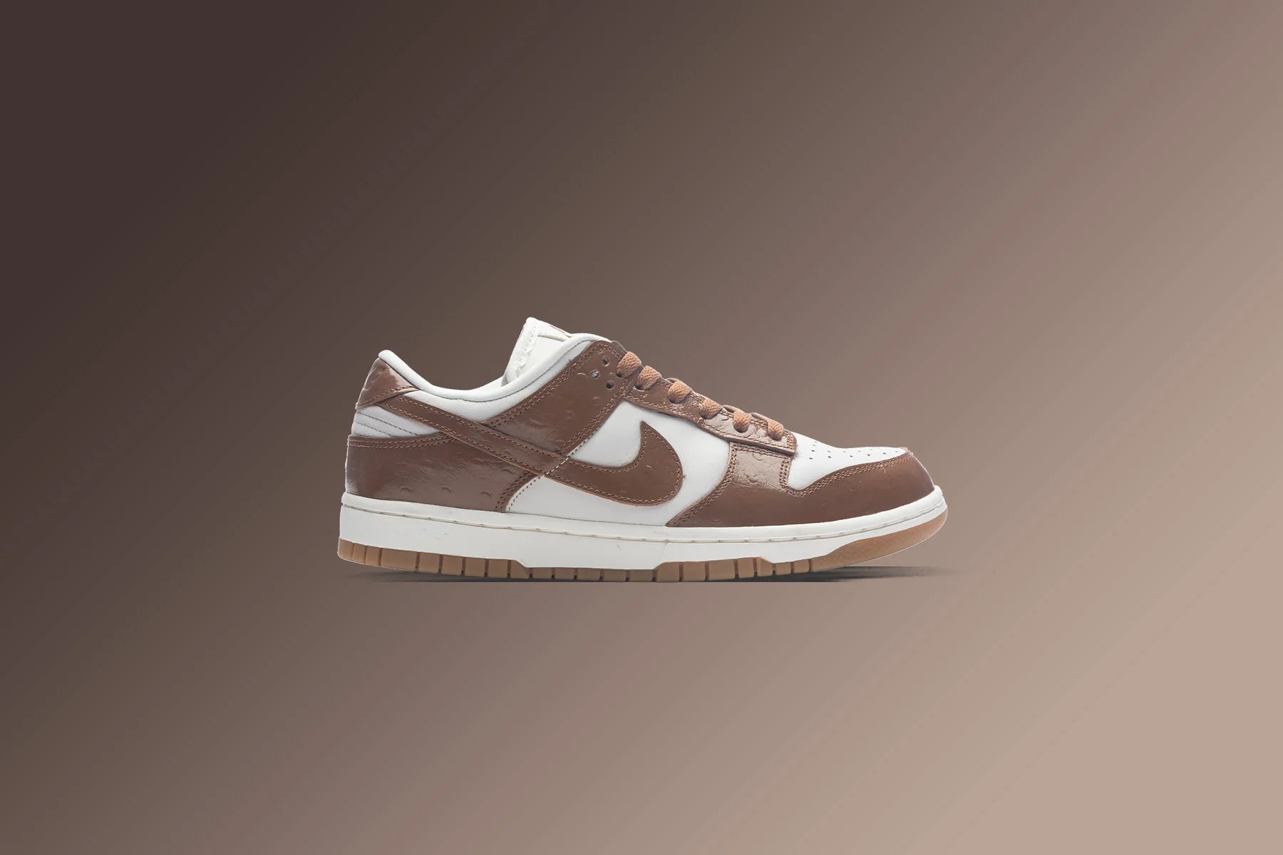 Womens Dunk Low LX Phantom Ale Brown Metallic Gold