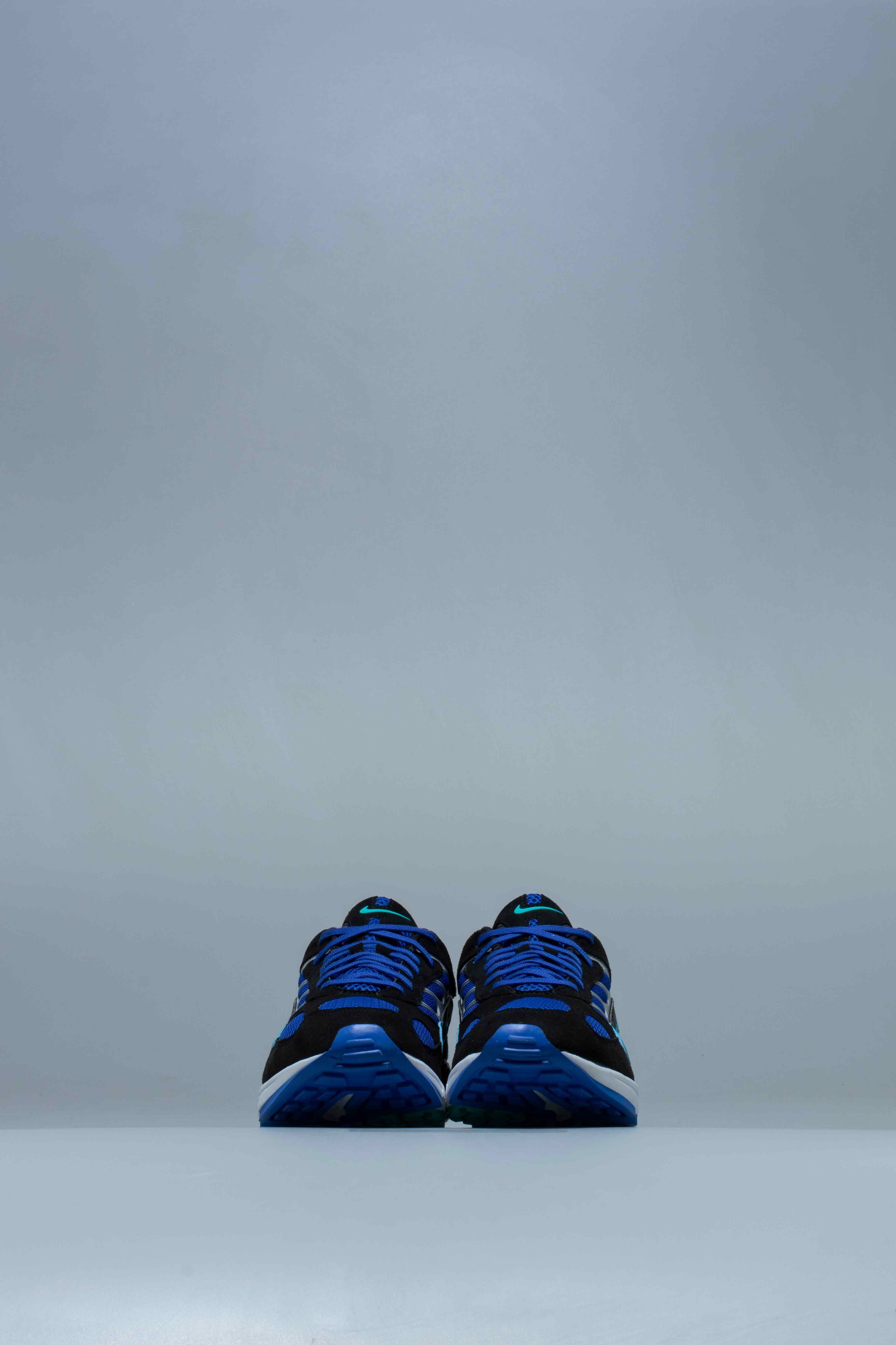 Air Ghost Racer Mens Running Shoe Black Blue