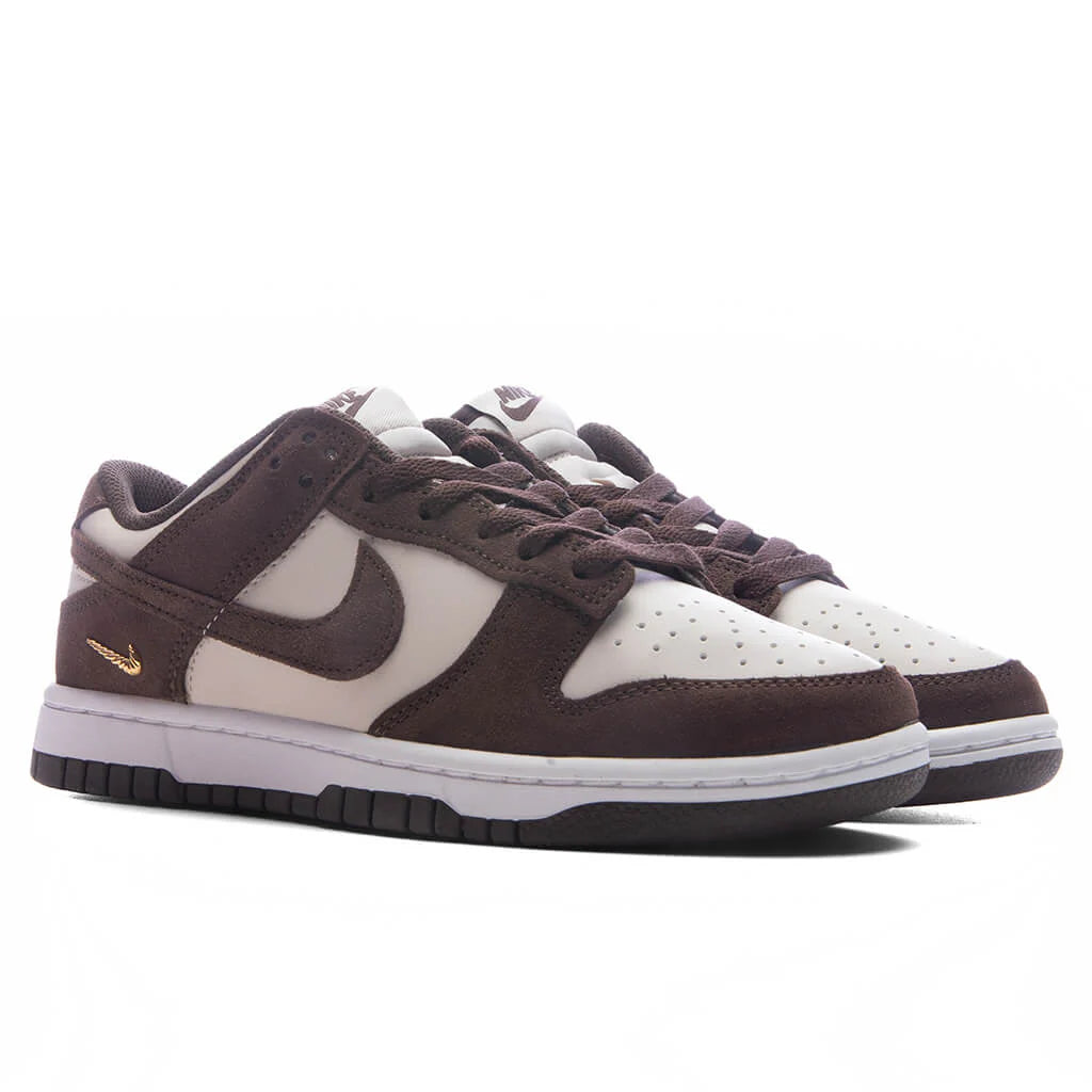 Womens Dunk Low SE Light Orewood Brown Baroque Brown White