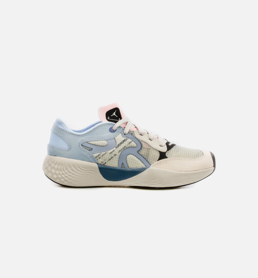 Delta 3 Low Cobalt Bliss Mens Lifestyle Shoe Blue Beige