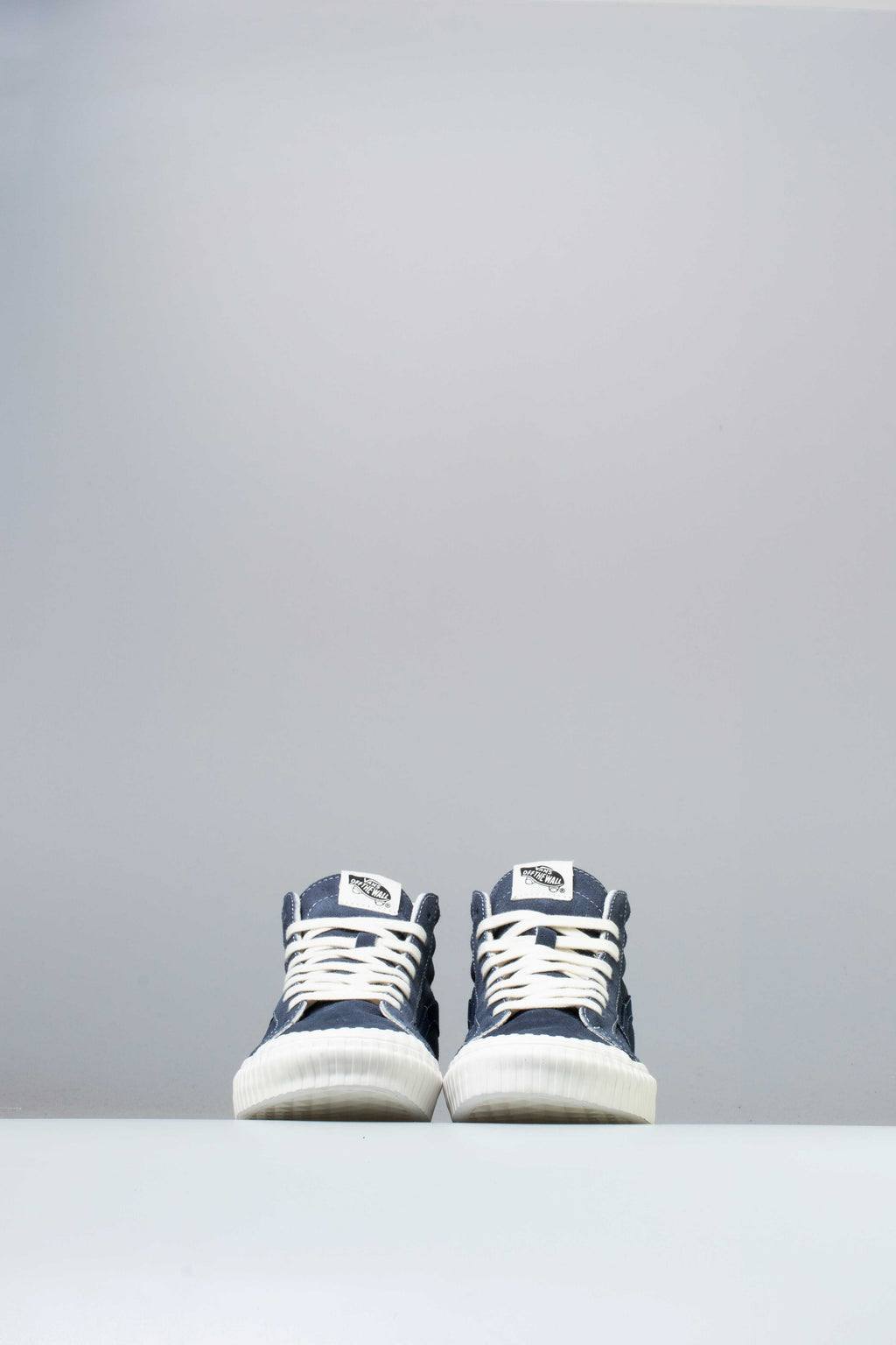 SK8 Hi Reissue 138 Mens Shoe Blue White