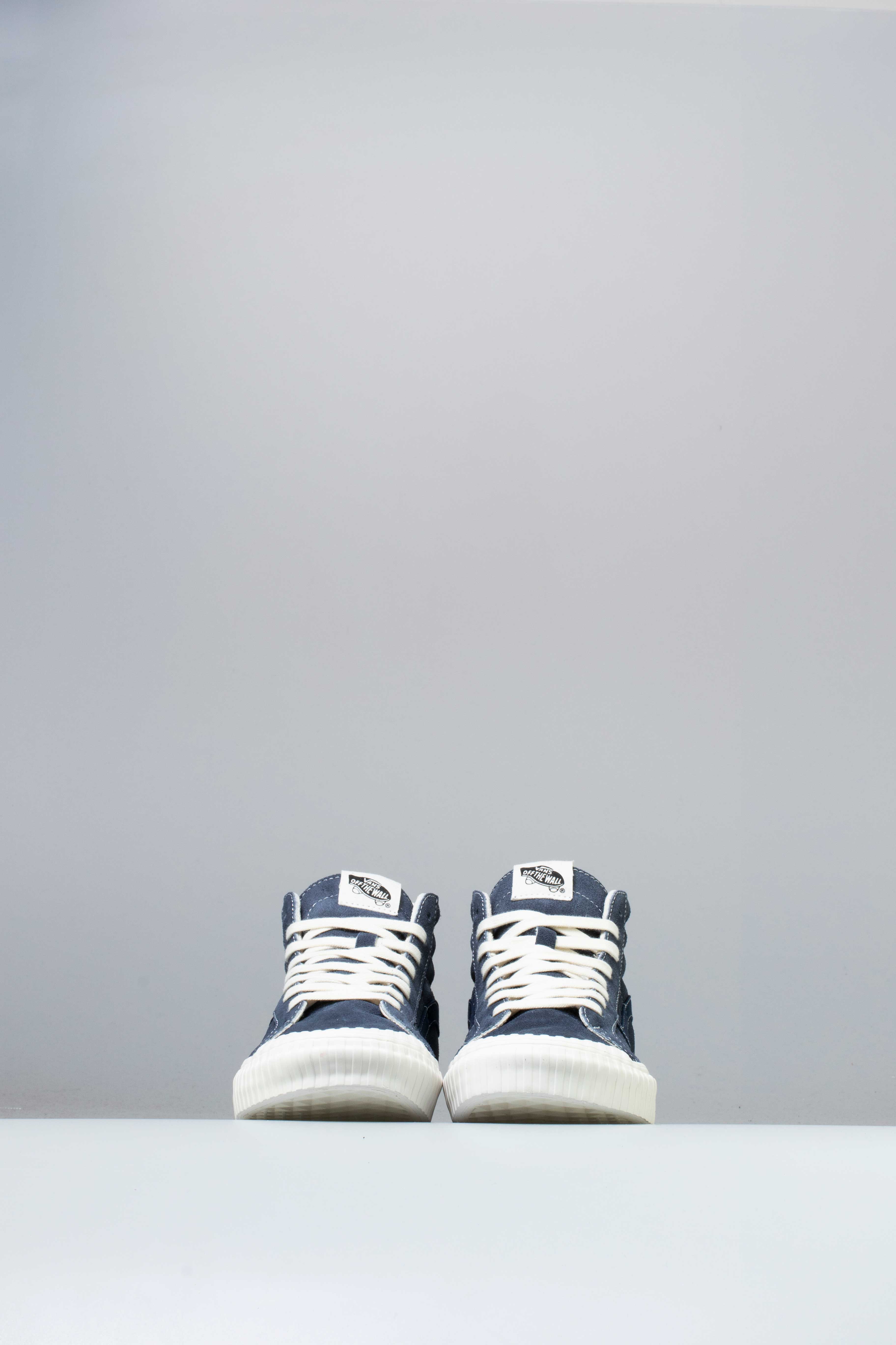 SK8 Hi Reissue 138 Mens Shoe Blue White