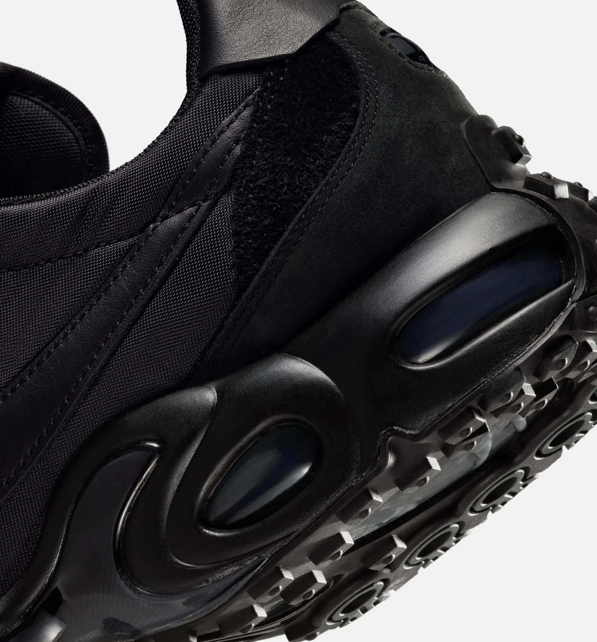 Air Max Waffle Black and Anthracite Mens Lifestyle Shoe Black
