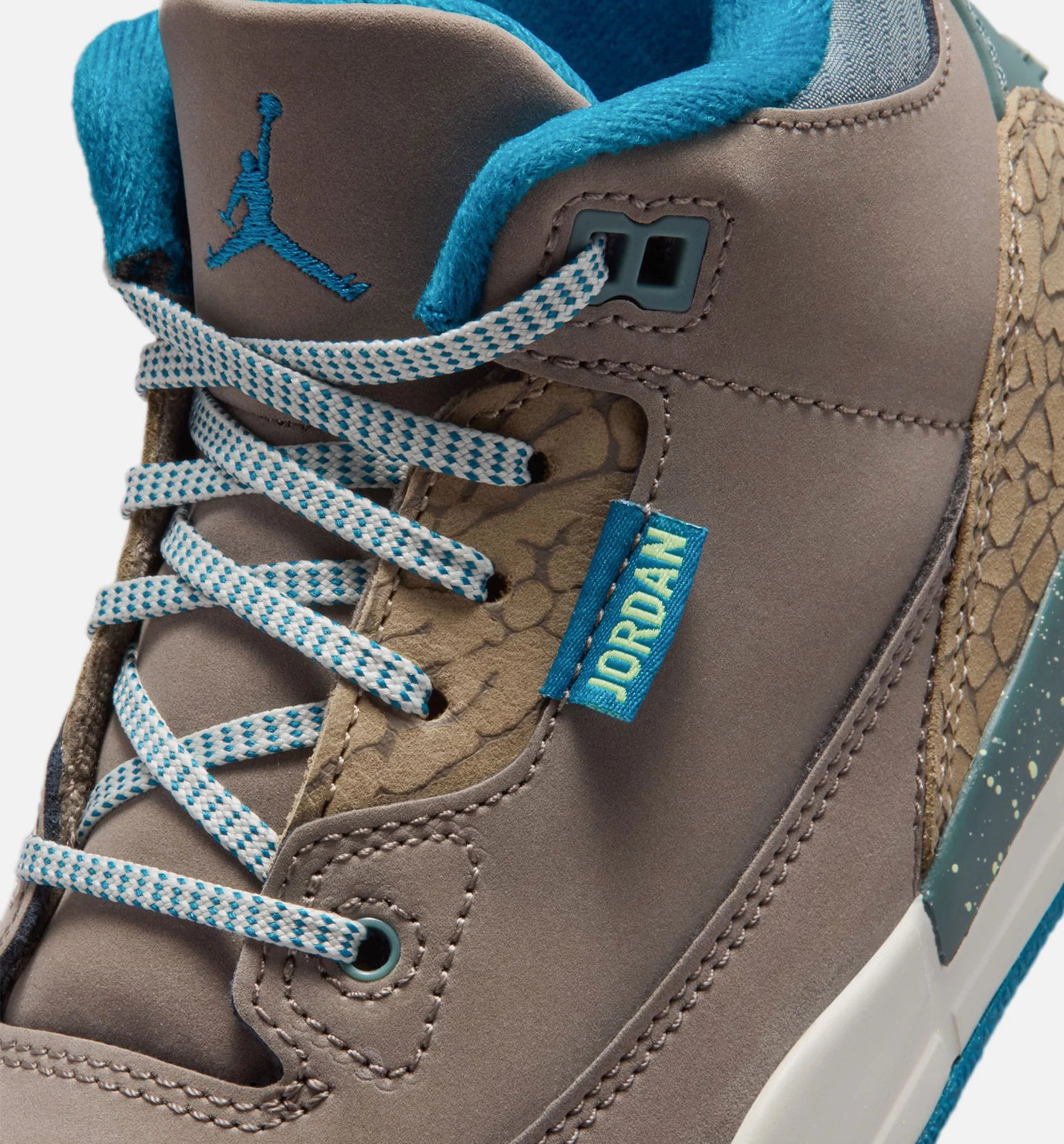 Air Jordan 3 Retro Olive Grey Preschool Lifestyle Shoe Olive Grey Green Abyss Khaki Sea Glass