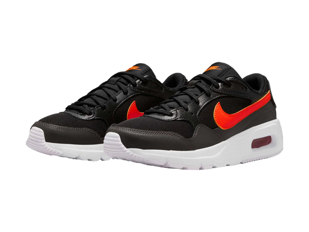 Tenis Nike Air Max SC Negro y Naranja para Niño