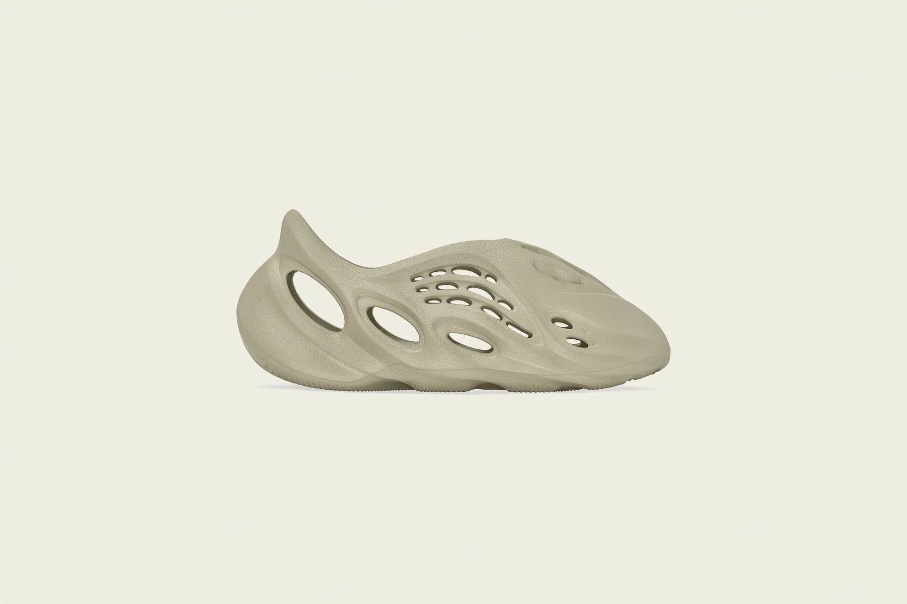 Yeezy Foam RNR Stone Salt