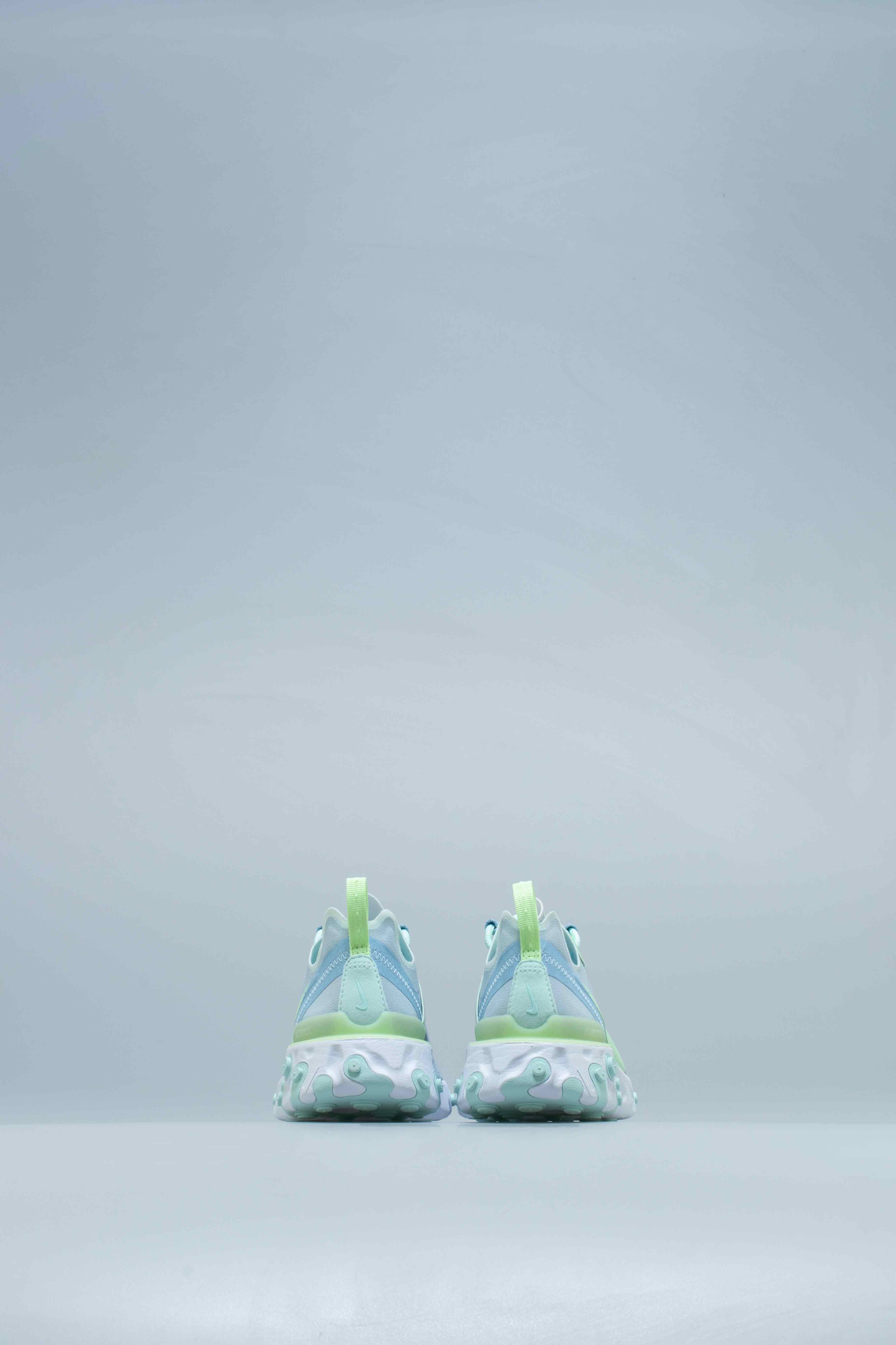 React Element 55 Womens Lifestyle Shoe White Frosted Spruce Barely Volt