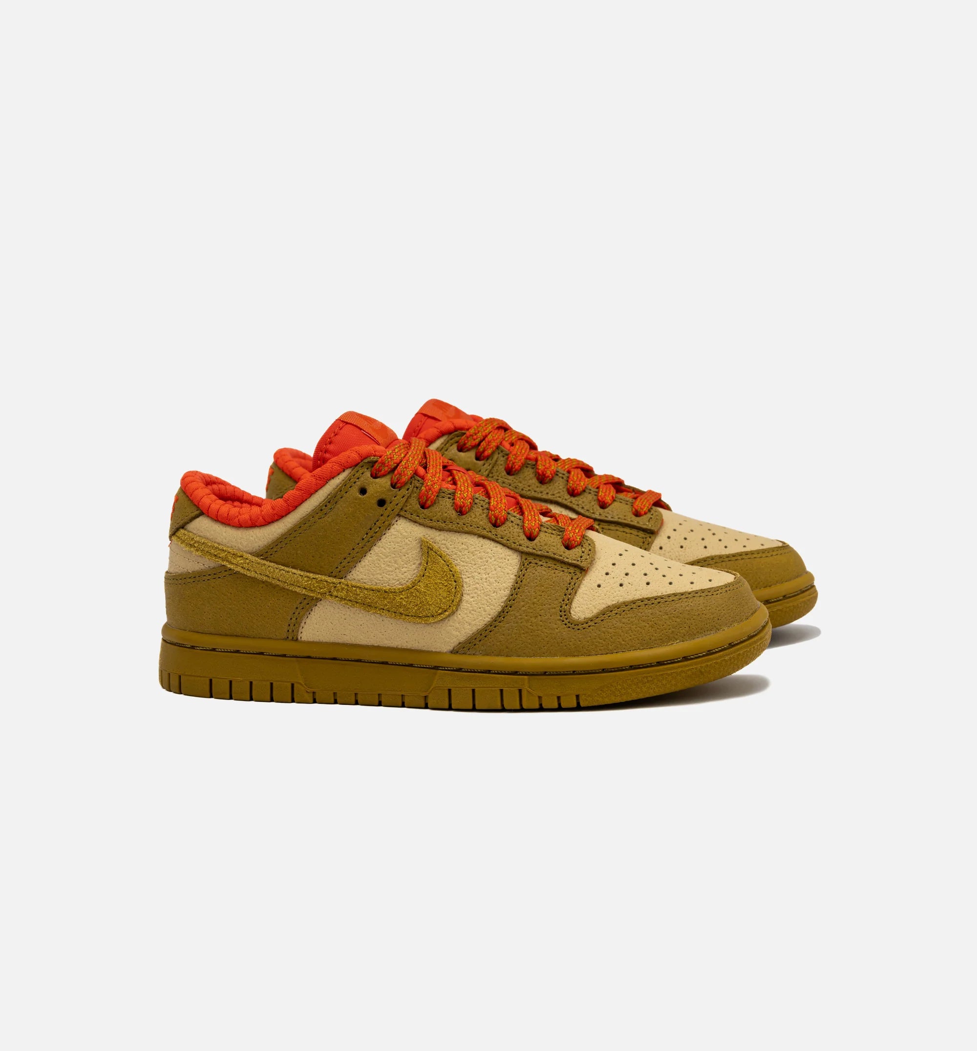 Dunk Low Bronzine Picante Red Womens Lifestyle Shoe Sesame Bronzine Picante Red