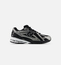 1906R Mens Lifestyle Shoe Black Grey White