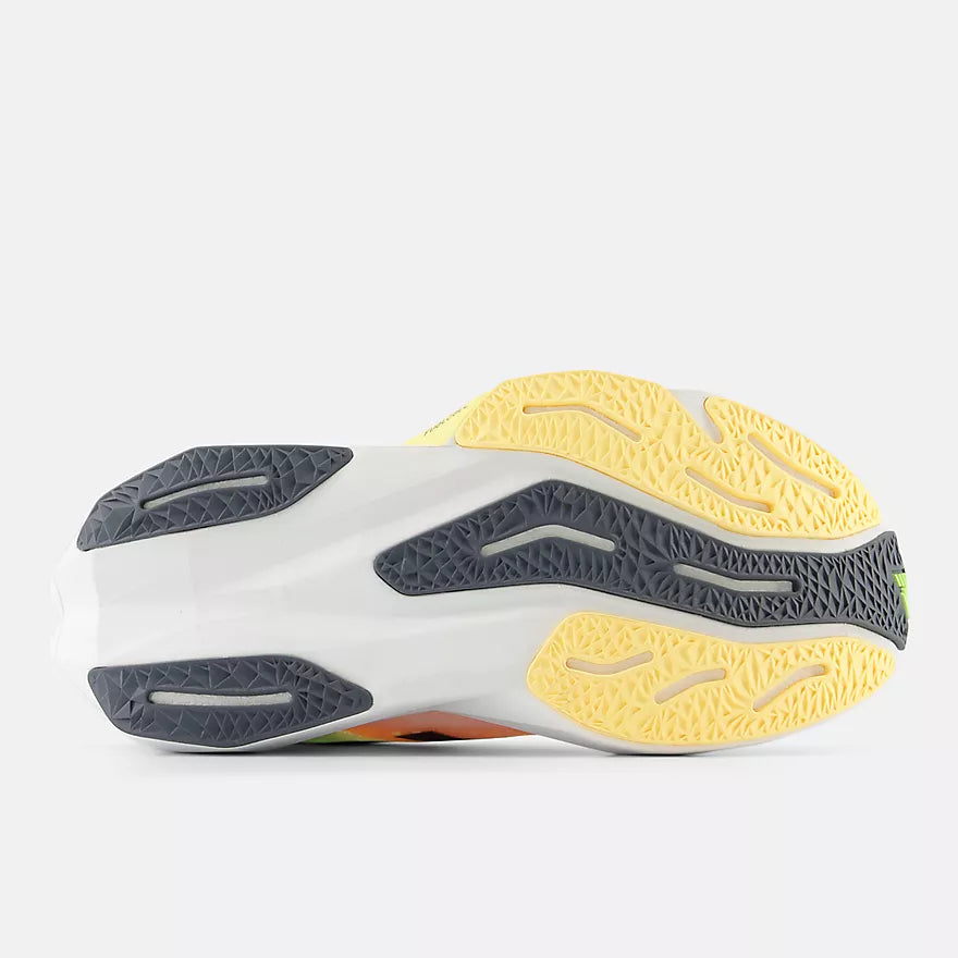 Womens New Balance Fuel Cell Rebel V4 Clearance
