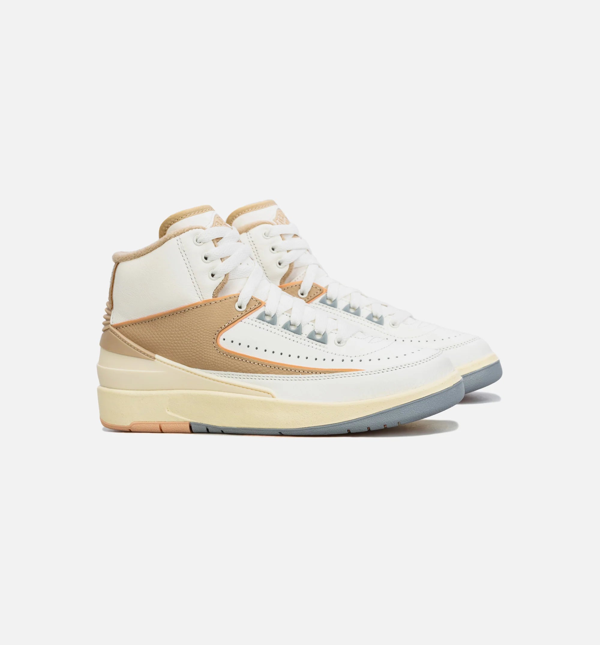 Air Jordan 2 Retro Muslin Womens Lifestyle Shoe Beige White