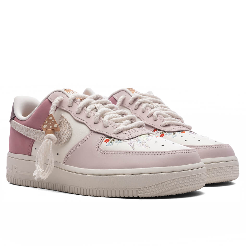Womens Air Force 1 07 LX Sail Pearl Pink