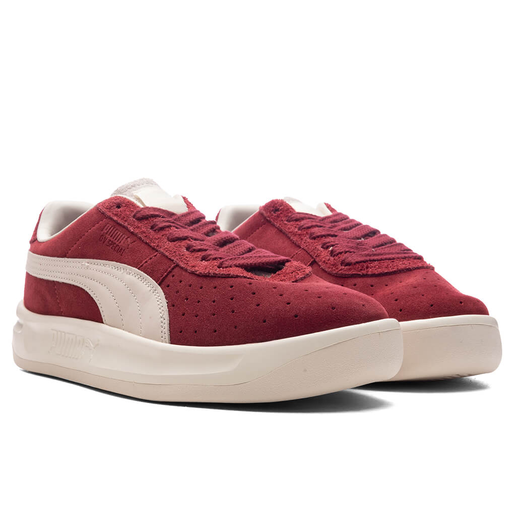GV Special Suede Red