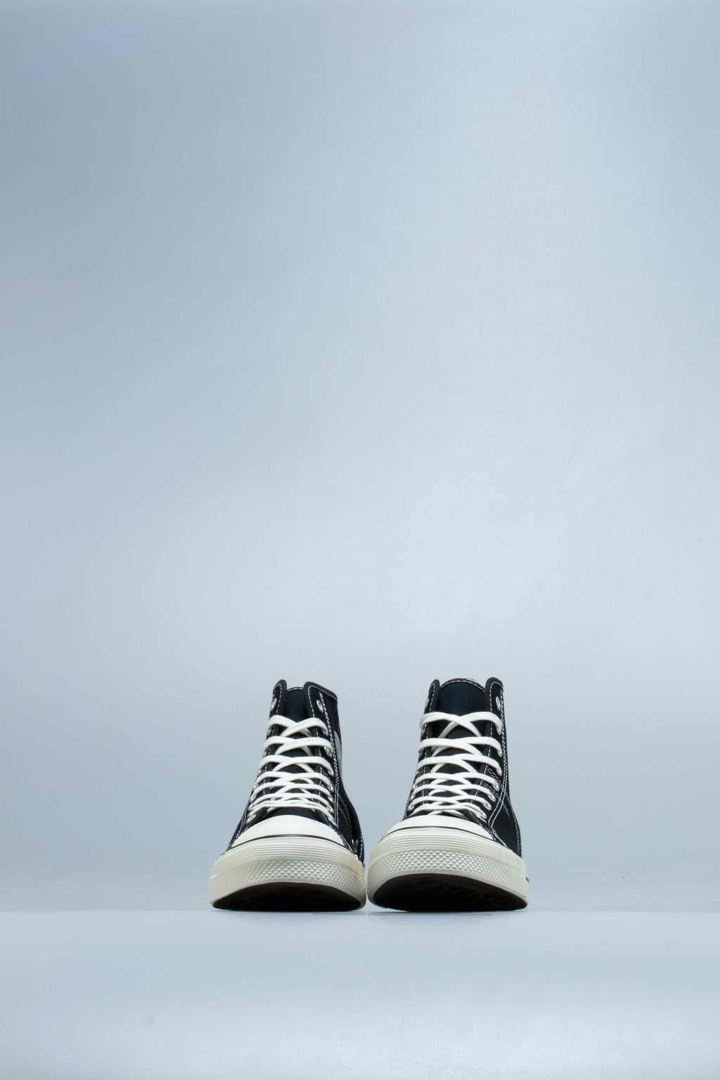 Lucky Star Mens High Top Shoe Black Egret