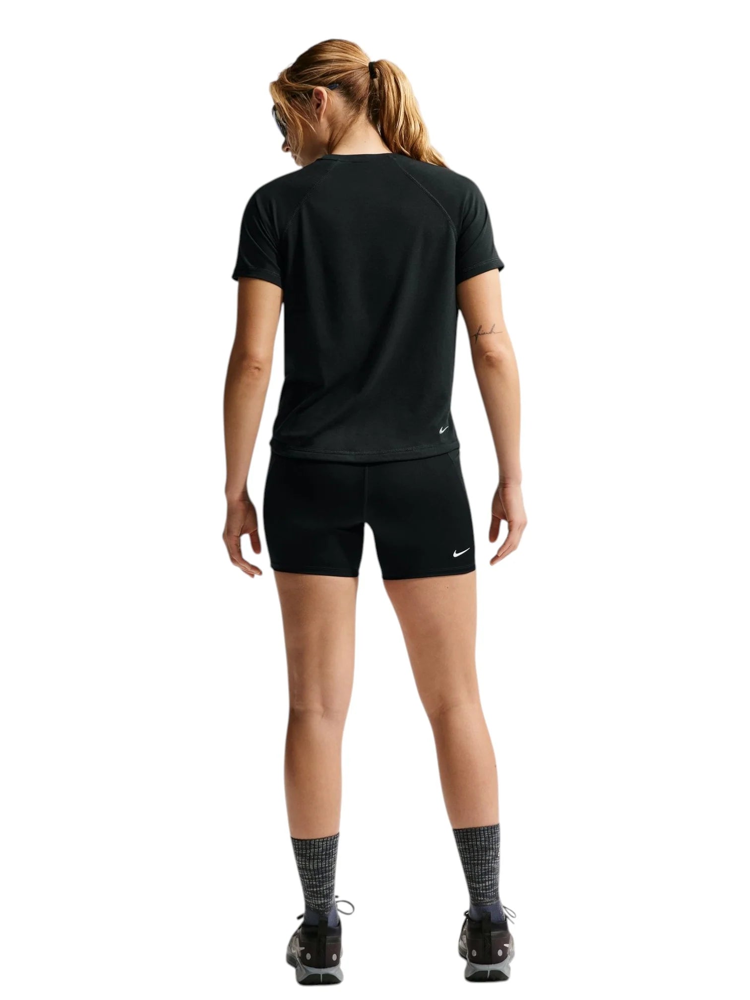 Nike Womens ACG Dri FIT High Waisted 4 Trail Running Shorts