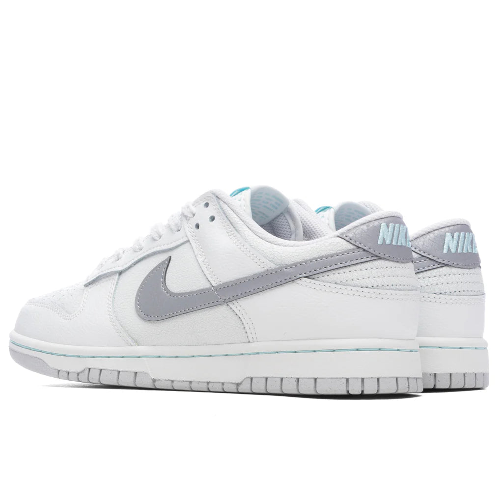 Dunk Low Retro SE Glacier Ice Metallic Silver Summit White