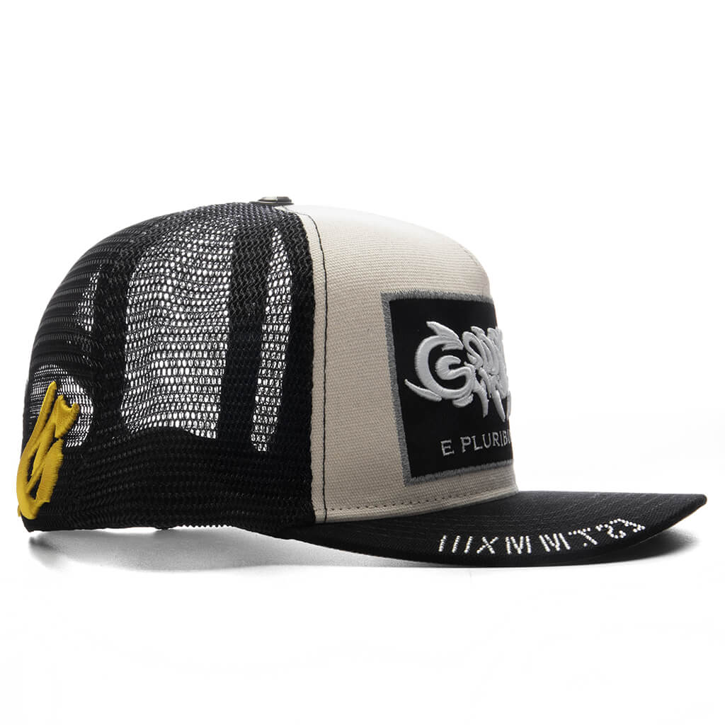 GS E Pluribus Trucker White Black