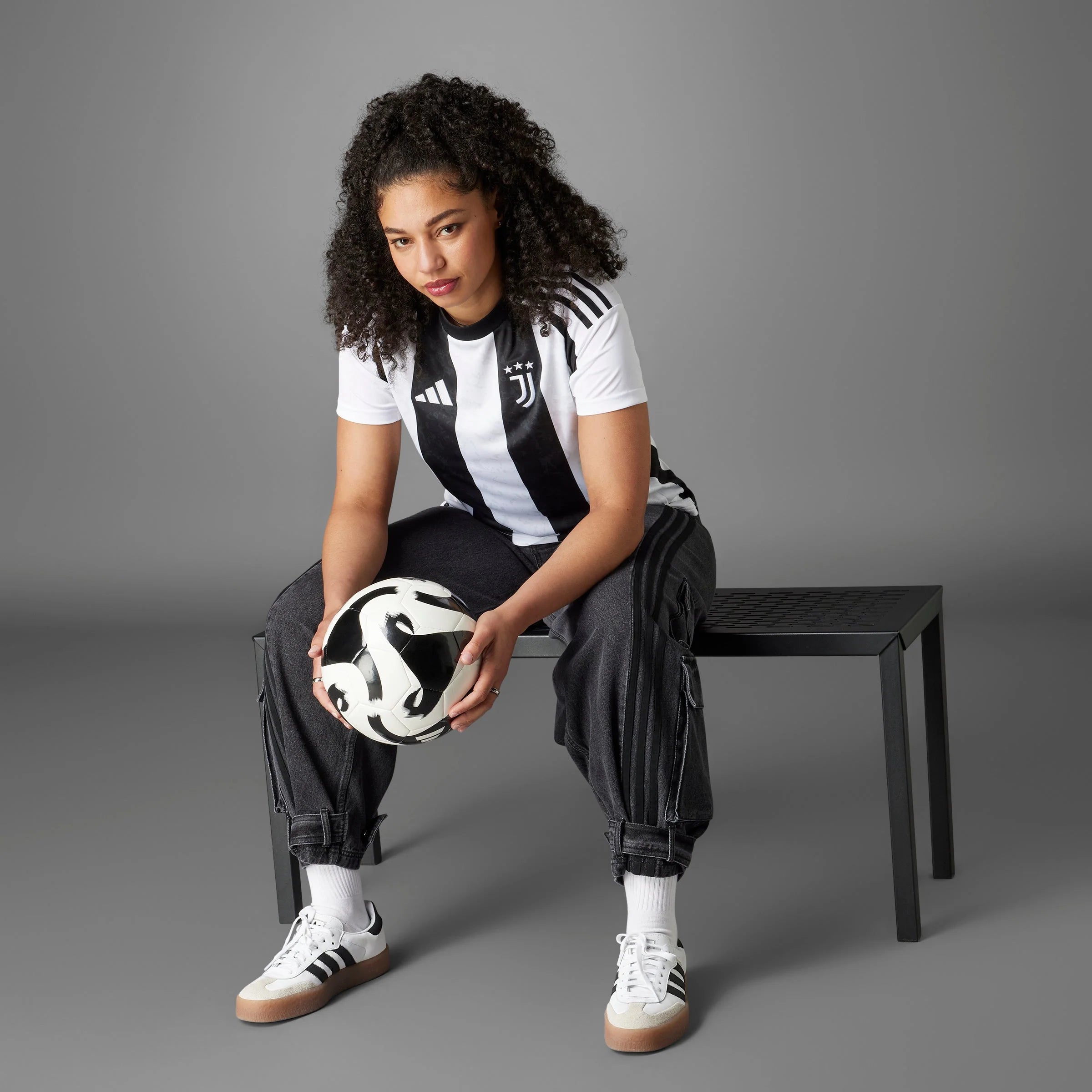 adidas Womens Juventus Home Jersey 24 25