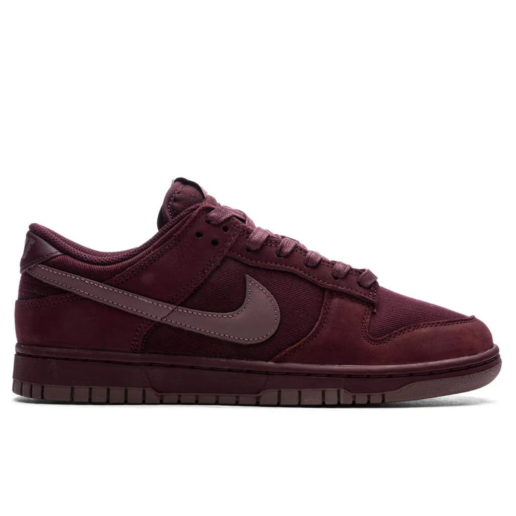 Dunk Low Retro Premium Bordeaux Burgundy Crush Plum Eclipse