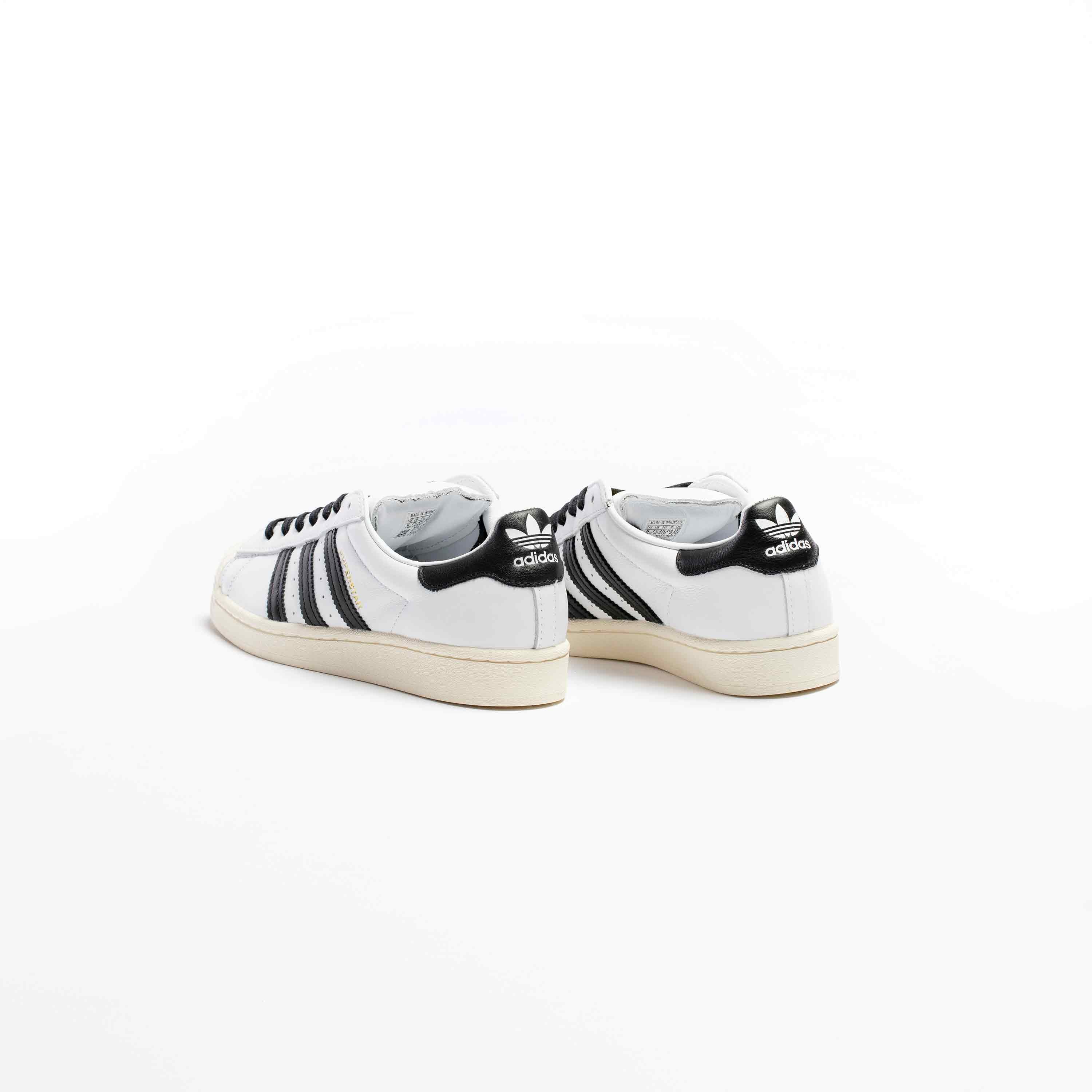 Originals Superstar Laceless Mens Lifestyle Shoe White Black