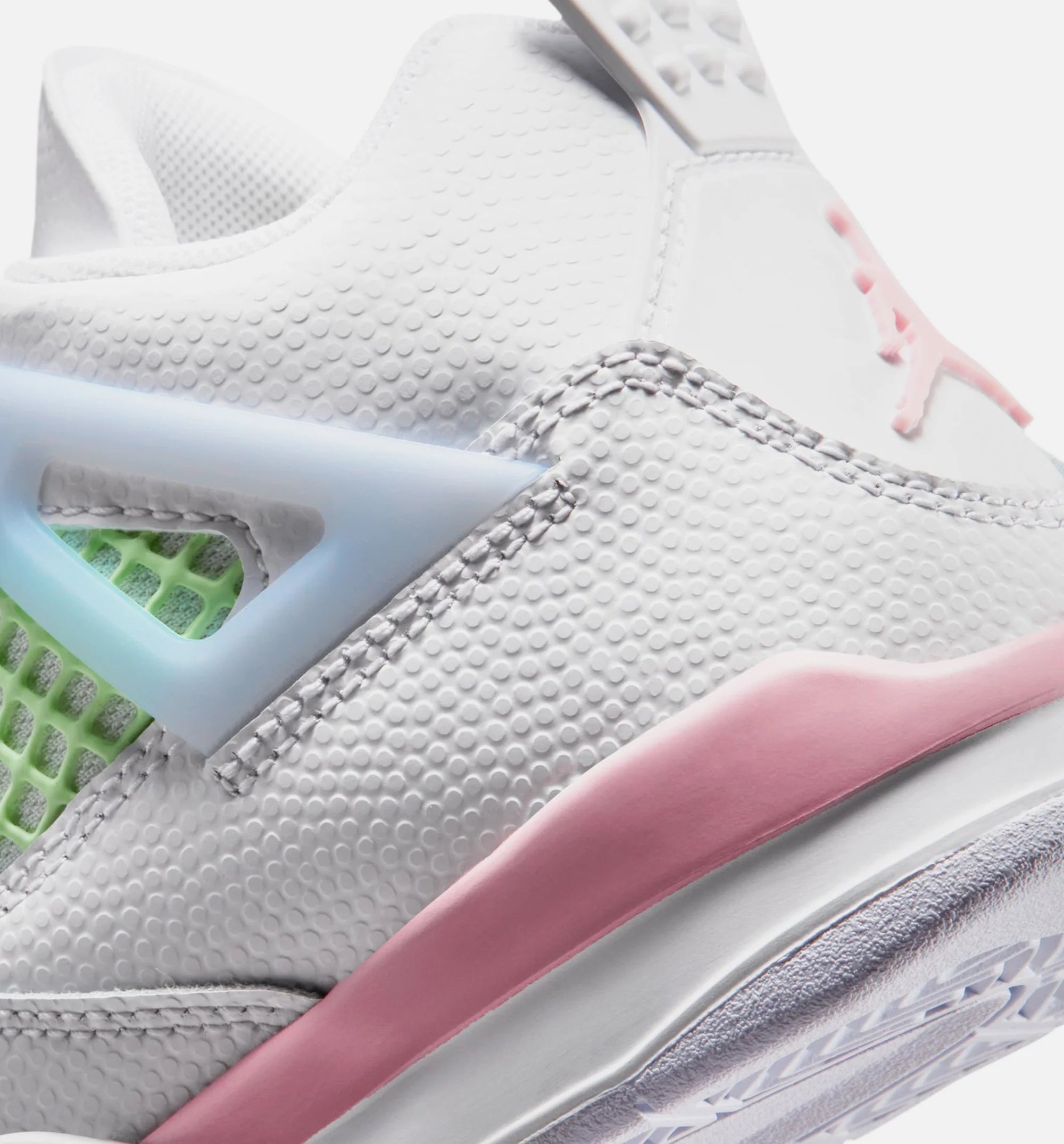 Air Jordan 4 Retro Medium Soft Pink Preschool Lifestyle Shoe White Medium Soft Pink Half Blue