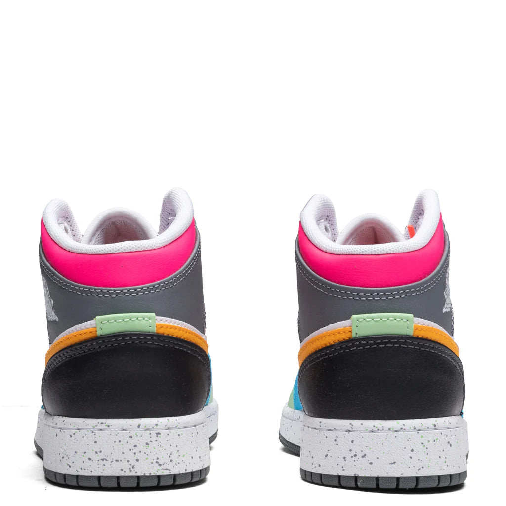 Air Jordan 1 Mid SE GS White Taxi Dark Shadow Hyper Pink
