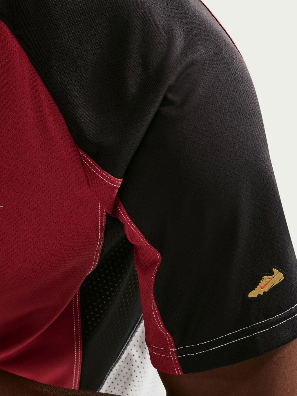 Nike Mens Retro Dr FIT Short Sleeve Running Top