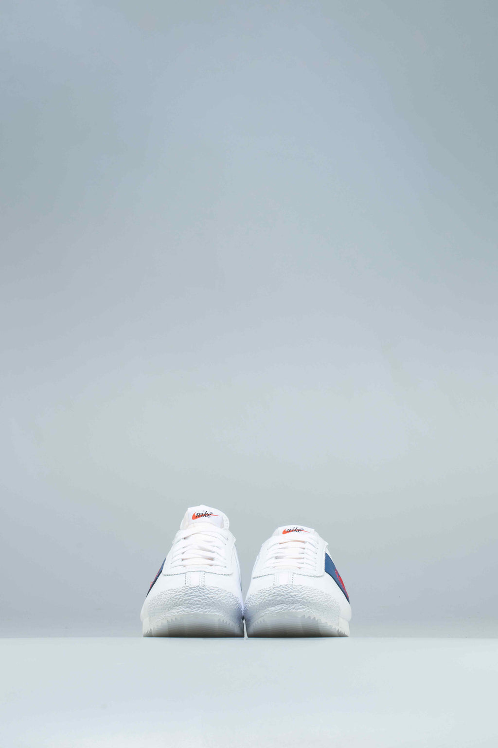 Cortez 72 SD Mens Lifestyle Shoe White Blue Red