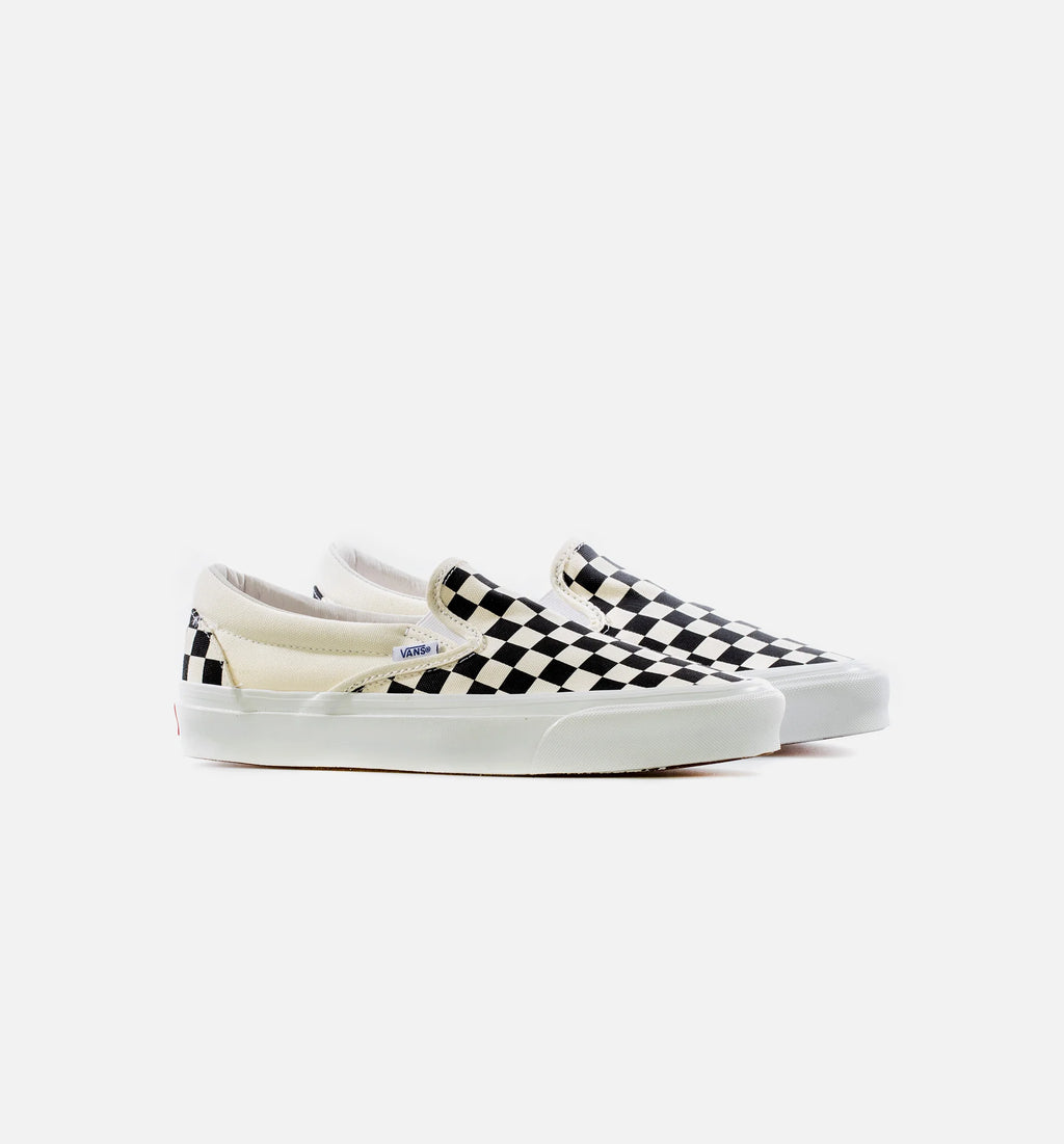 OG Classic Slip On LX Checkered Mens Skate Shoe Black Cream