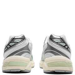 Womens Gel 1130 White Mint Tint