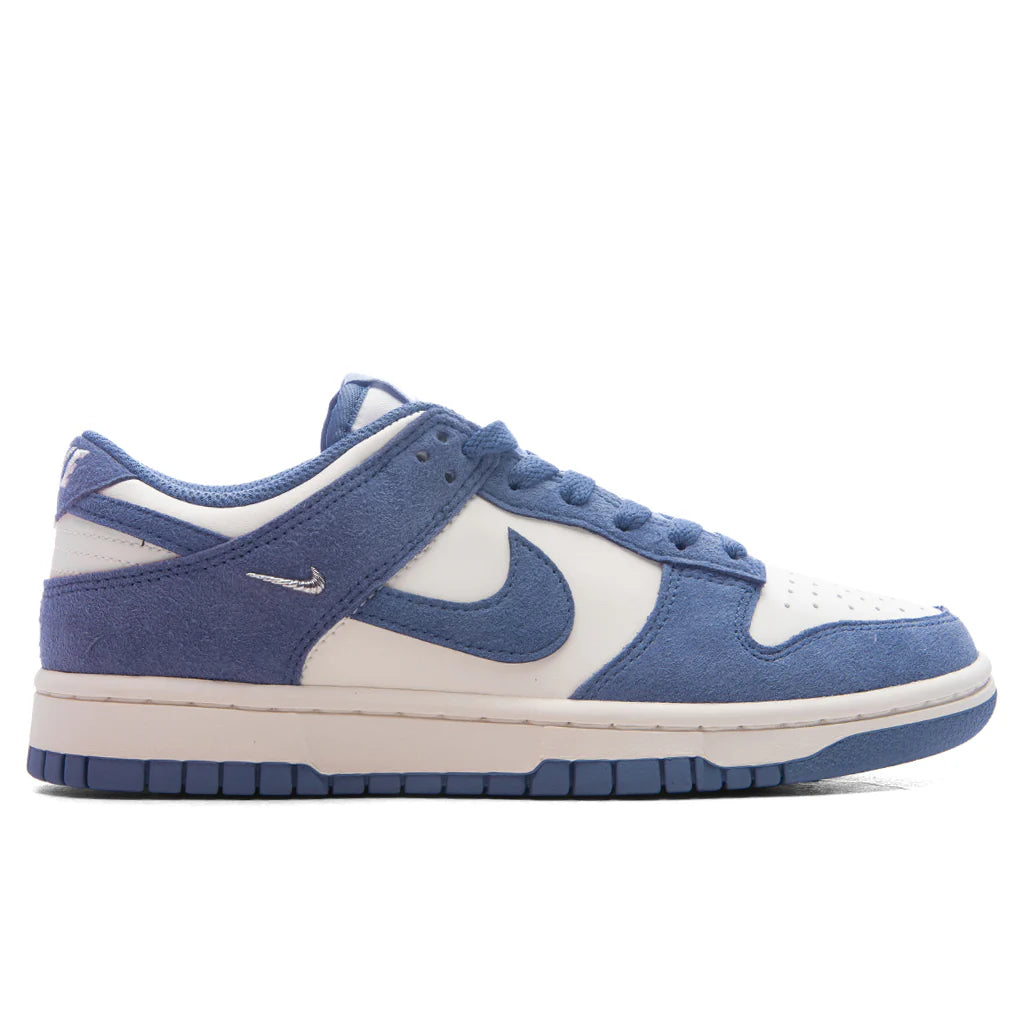 Womens Dunk Low Sail World Indigo Metallic Silver