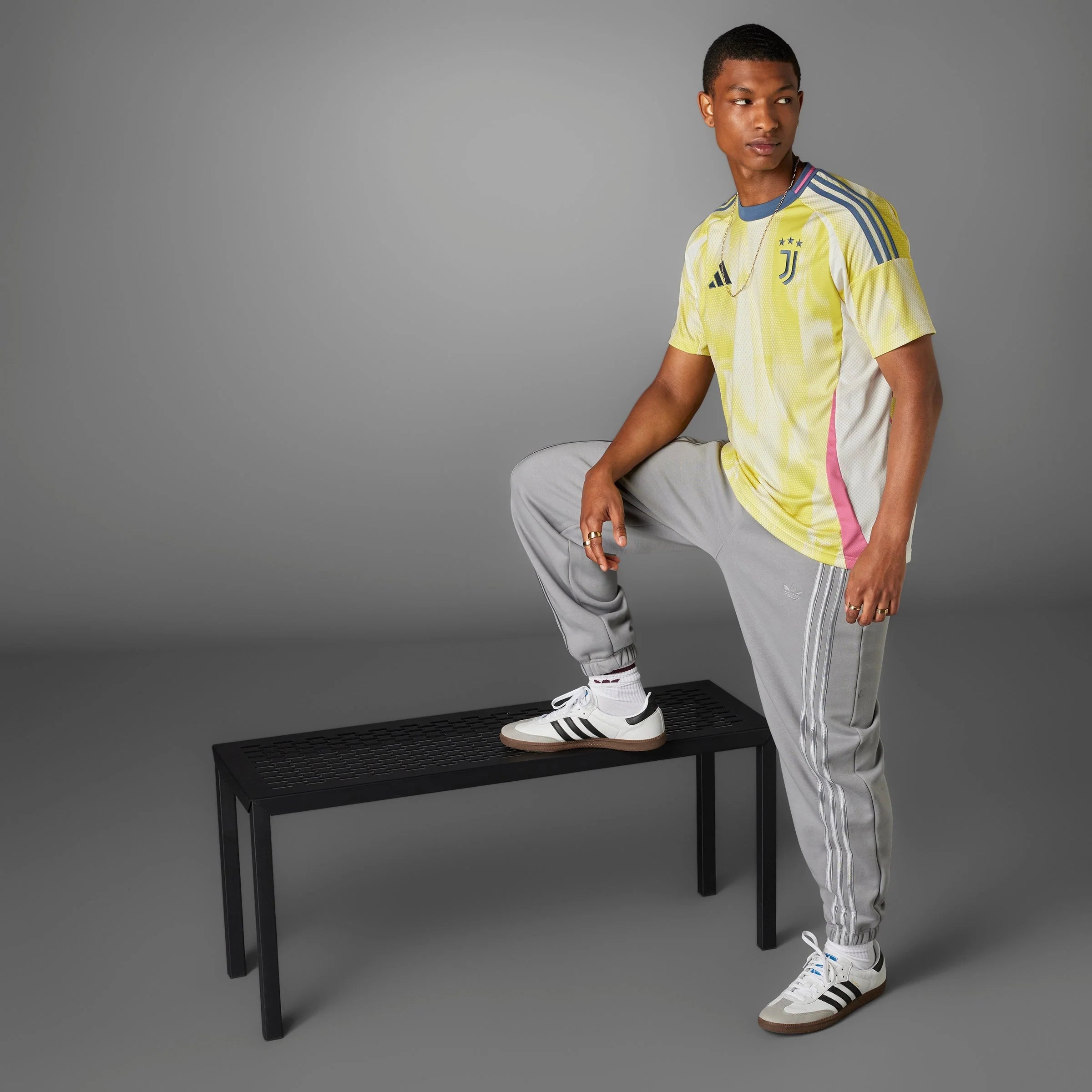 adidas Mens Juventus Away Jersey 24 25