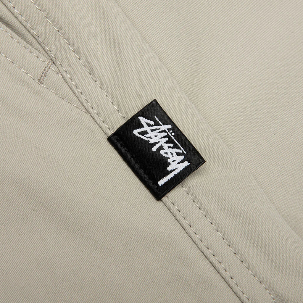 Transit Short Sand