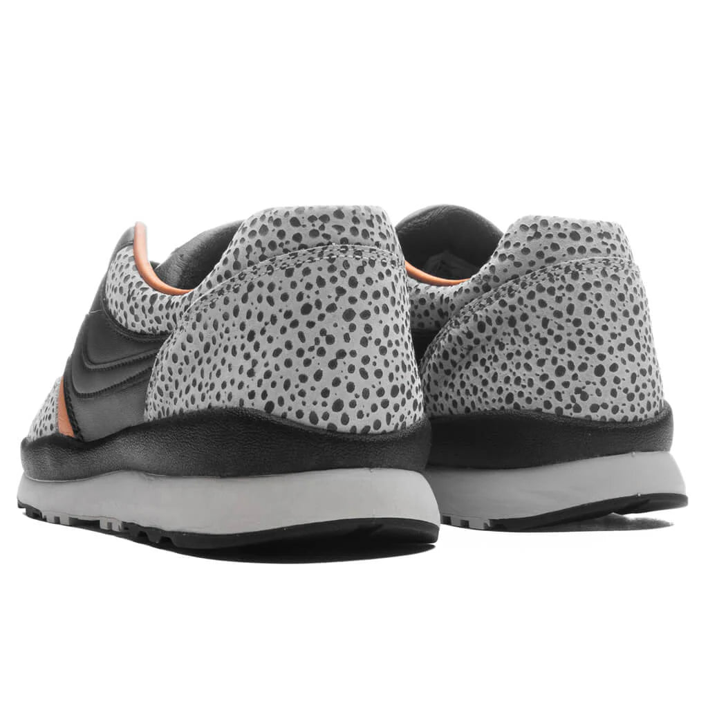 Air Safari Electric Black Monarch Light Iron Ore