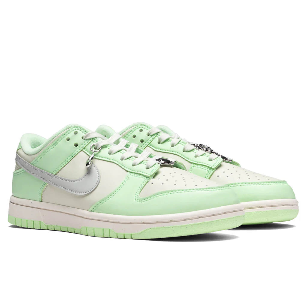 Womens Dunk Low Next Nature Sea Glass Light Silver Vapor Green Sail