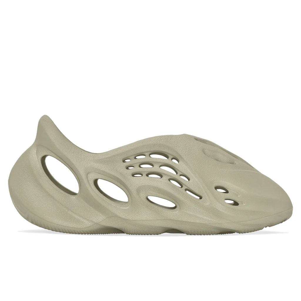 Yeezy Foam RNR Stone Salt