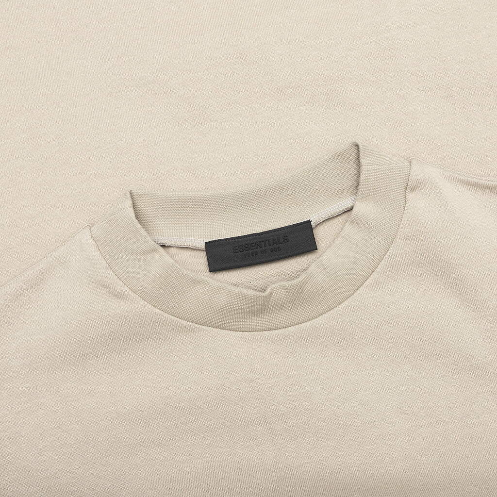 L S T Shirt Seal