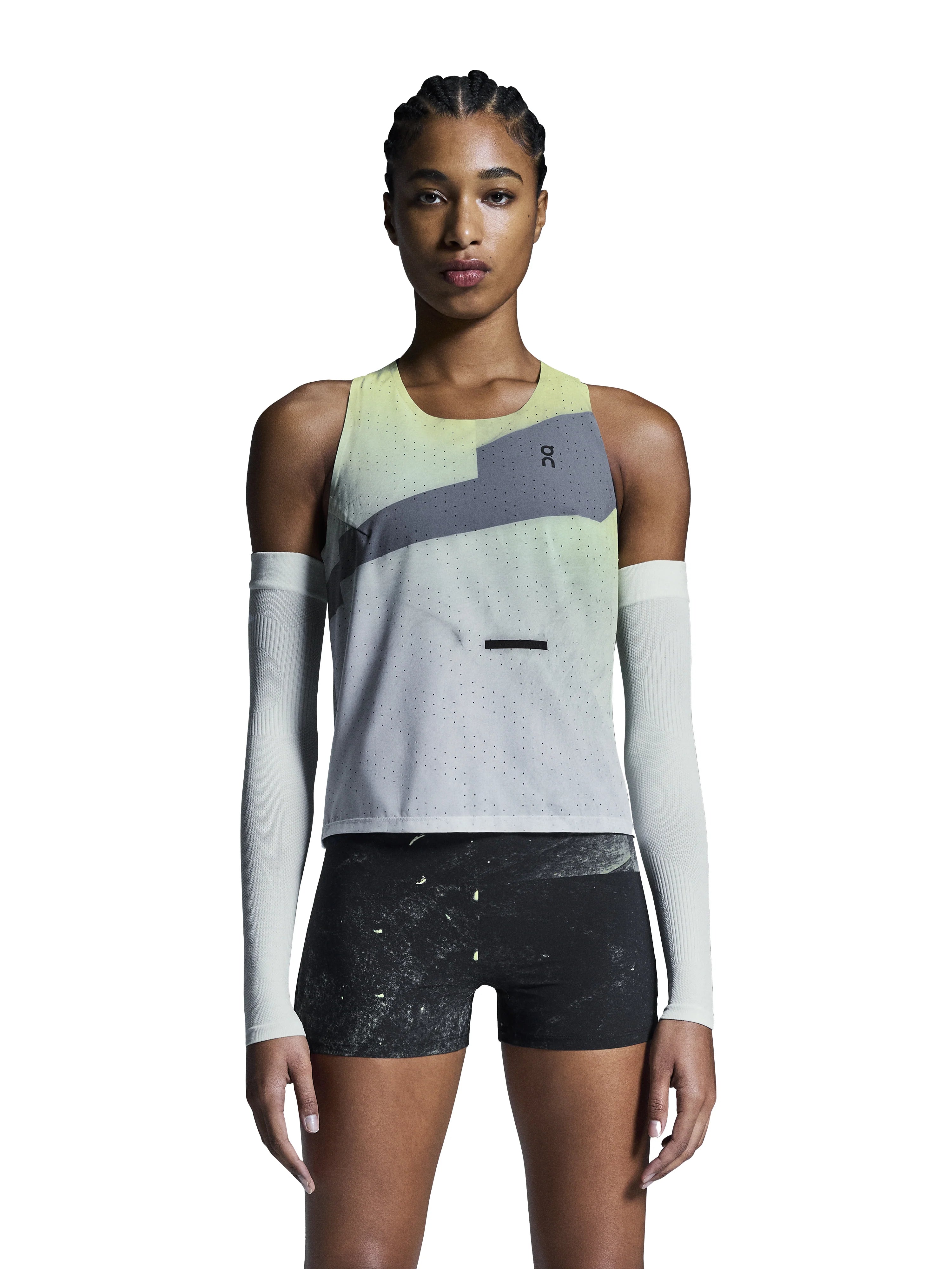 On Womens Race Singlet 2