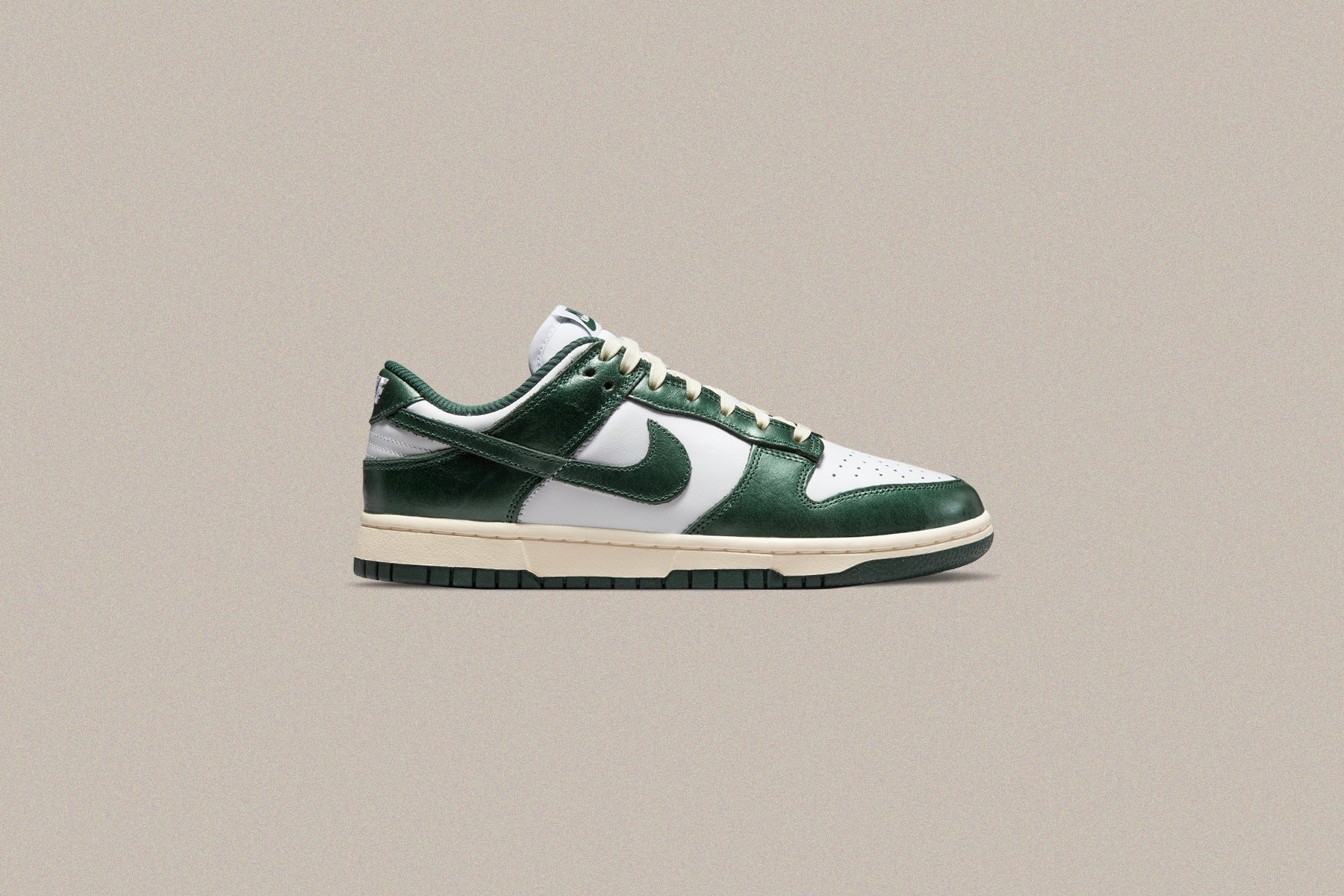 Womens Dunk Low Vintage Green White Pro Green Coconut Milk