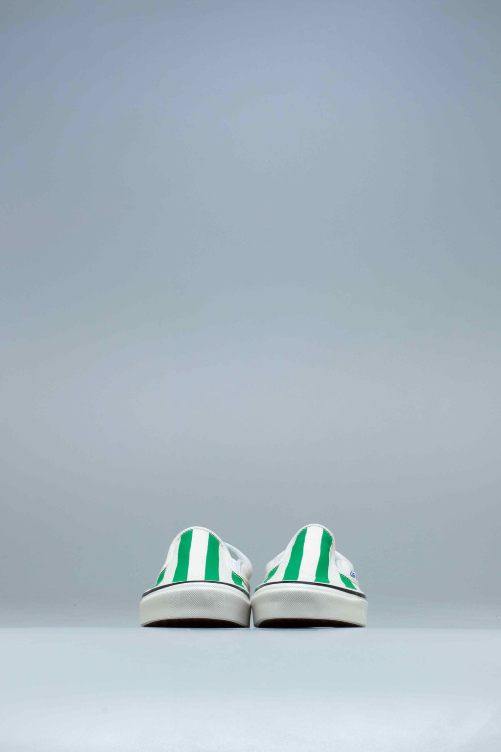Anaheim Factory Classic Slip On 98 DX Mens Shoes OG White OG Emerald Big Stripes