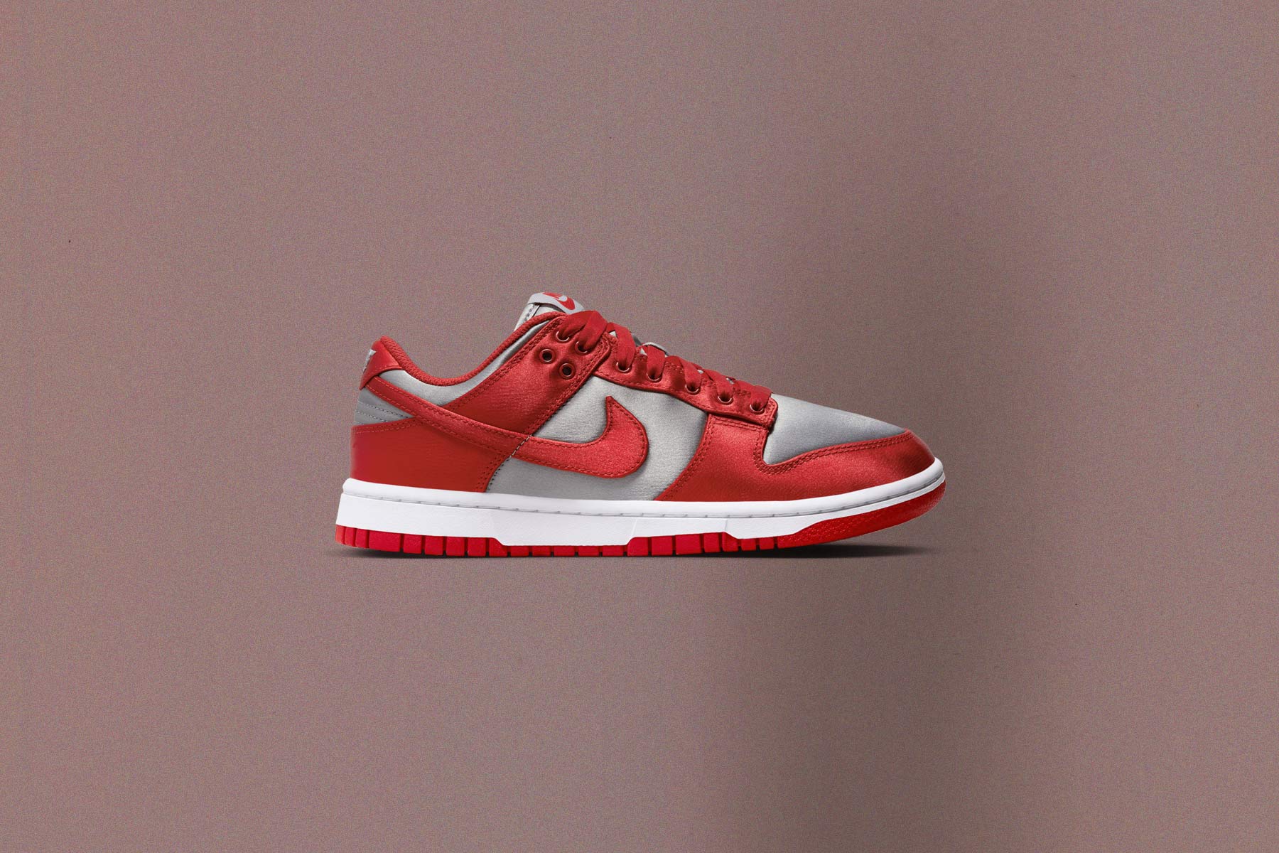 Womens Dunk Low Medium Grey Varsity Red White