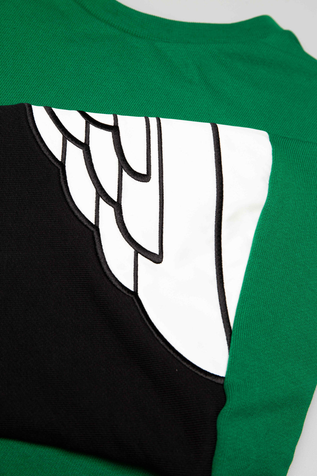 Air Jordan Wings Classic Mens Crew Shirt Pinke Green Black Ivory
