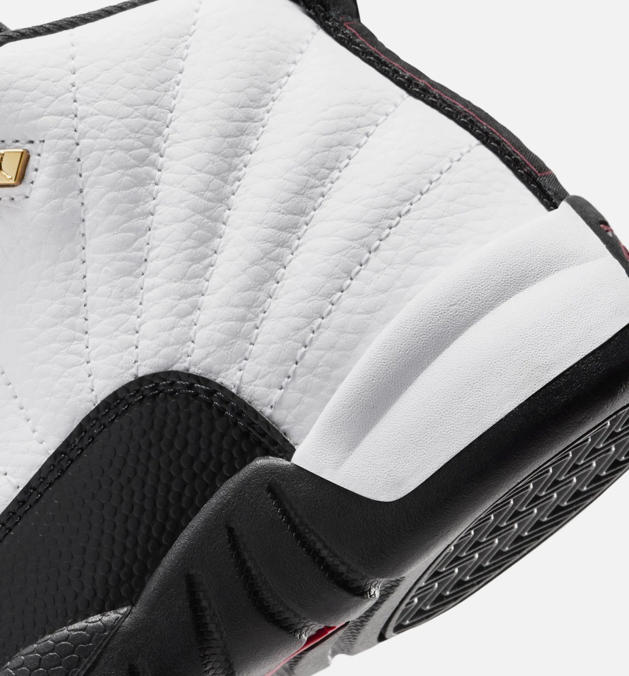 Air Jordan 12 Retro Taxi Preschool Lifestyle Shoe White Black Taxi