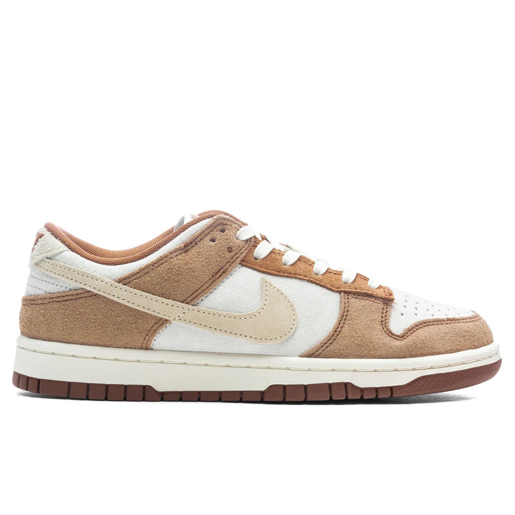 Dunk Low Retro Premium Medium Curry Sail Fossil