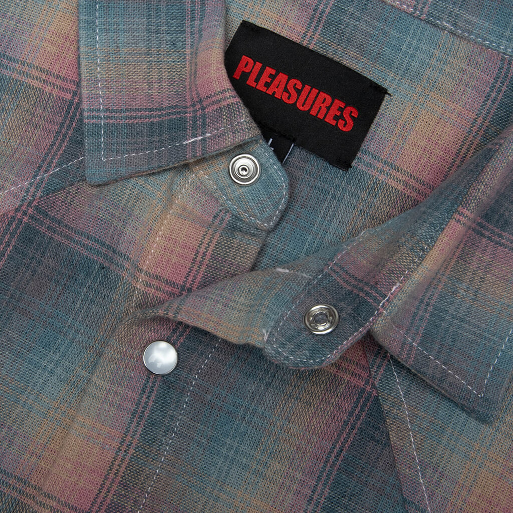 Sender Western Button Up Pink