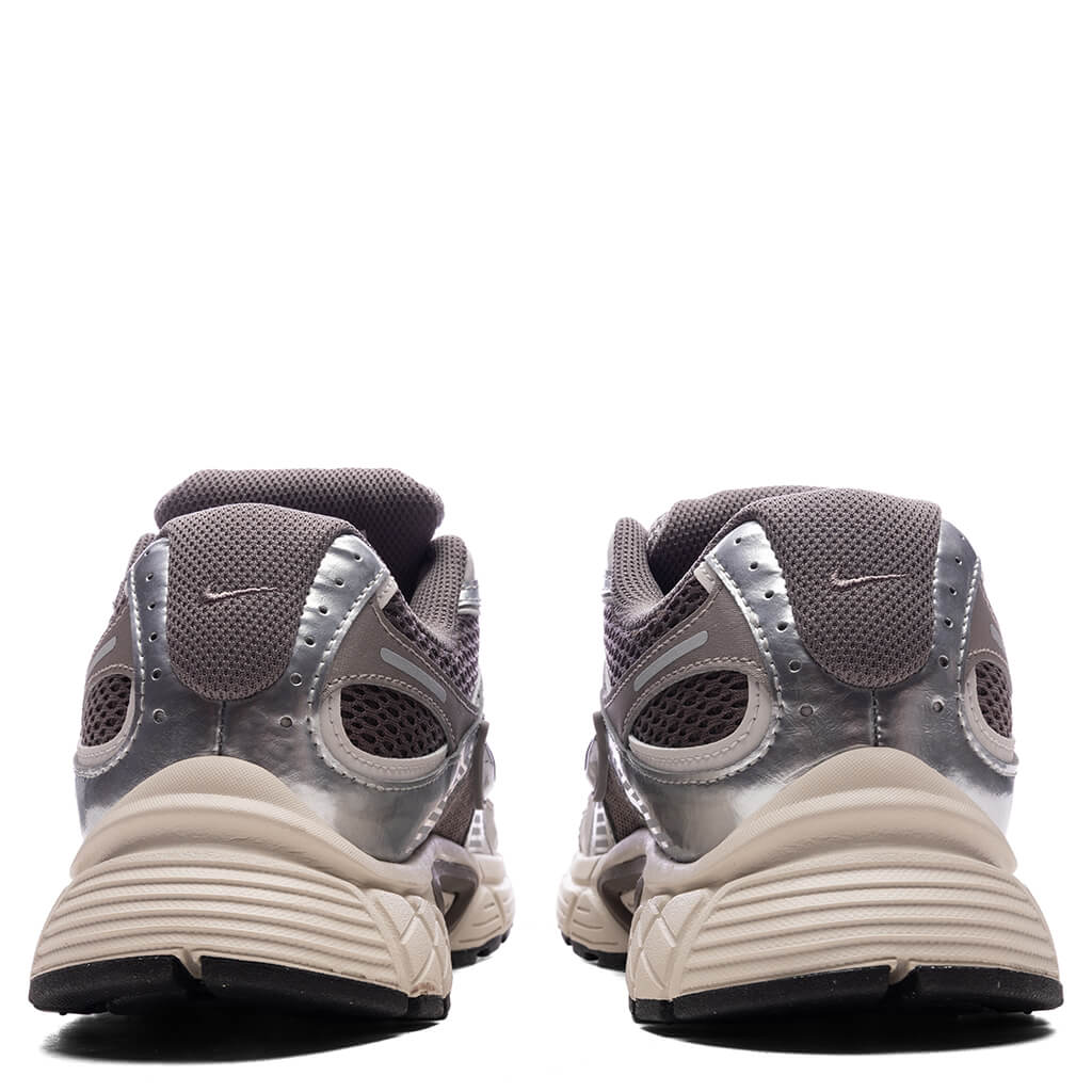 V5 RNR Cave Stone Black College Grey Vast Grey
